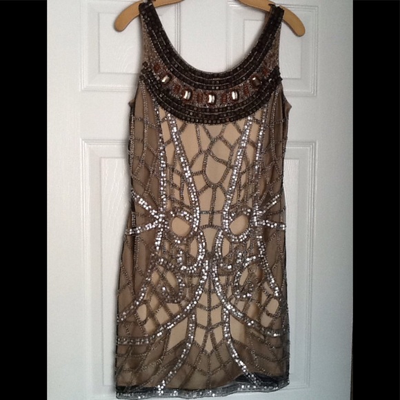 Cache Dresses & Skirts - 🆕 Cache Gold Sequin Embellished Cocktail Dress